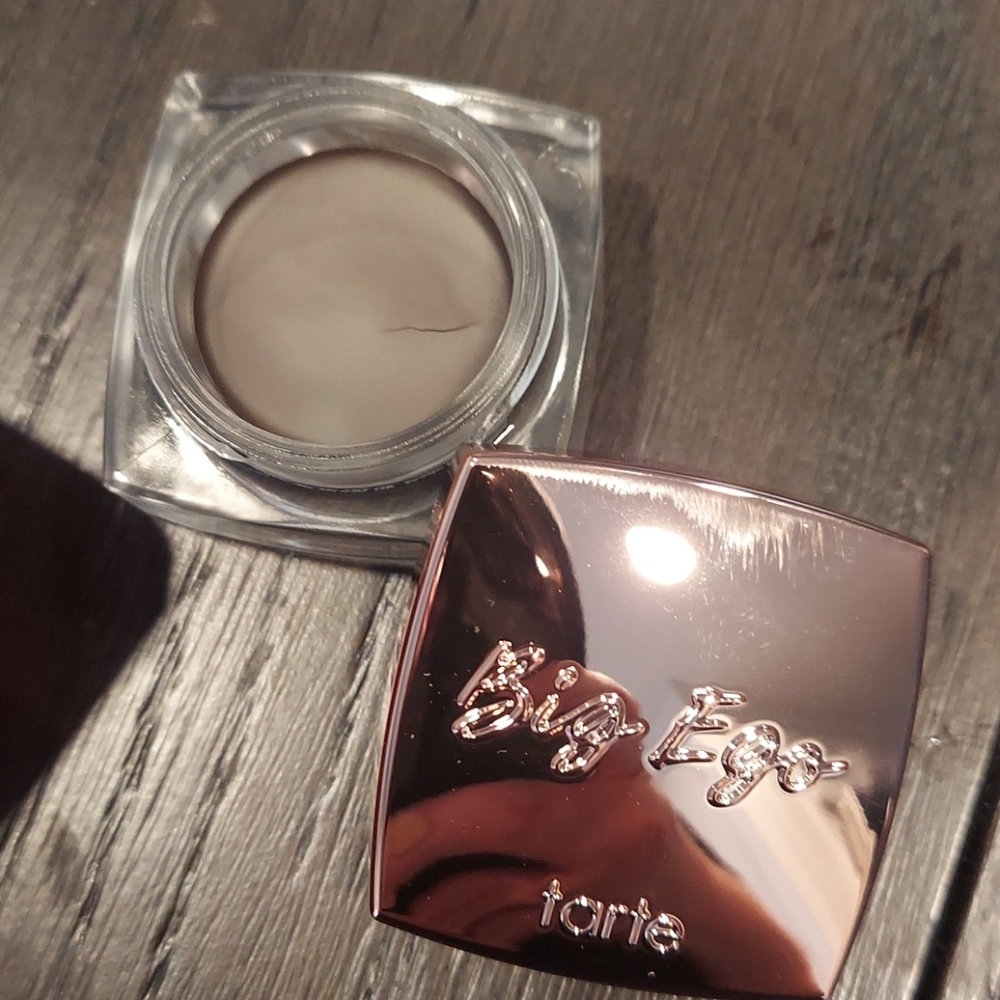 Tarte Big Ego dark brown pomade for Brows with dou